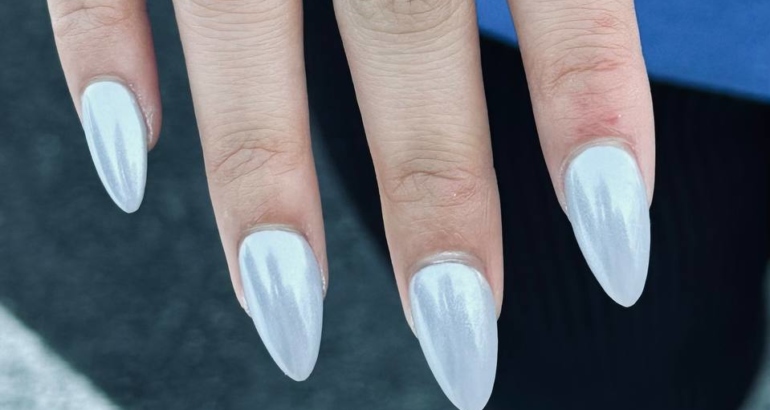 Hailey Bieber’s Nails Trend.